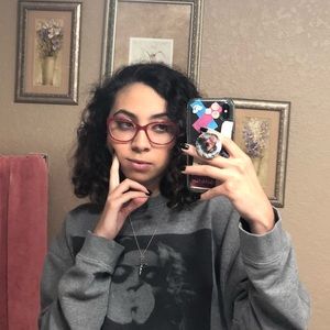 Meet your Posher, Erin